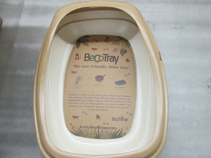 lot 13 image: Lot of 5 Becotray EcoFriendly Litte...