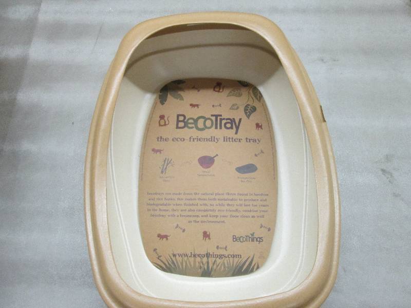 lot 20 image: Lot of 5 Becotray EcoFriendly Litte...