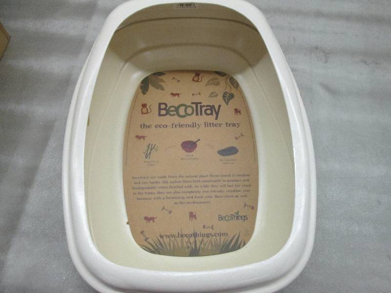 lot 27 image: Lot of 5 Becotray EcoFriendly Litte...