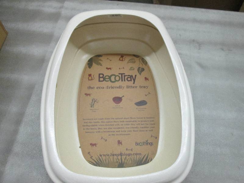 lot 28 image: Lot of 5 Becotray EcoFriendly Litte...