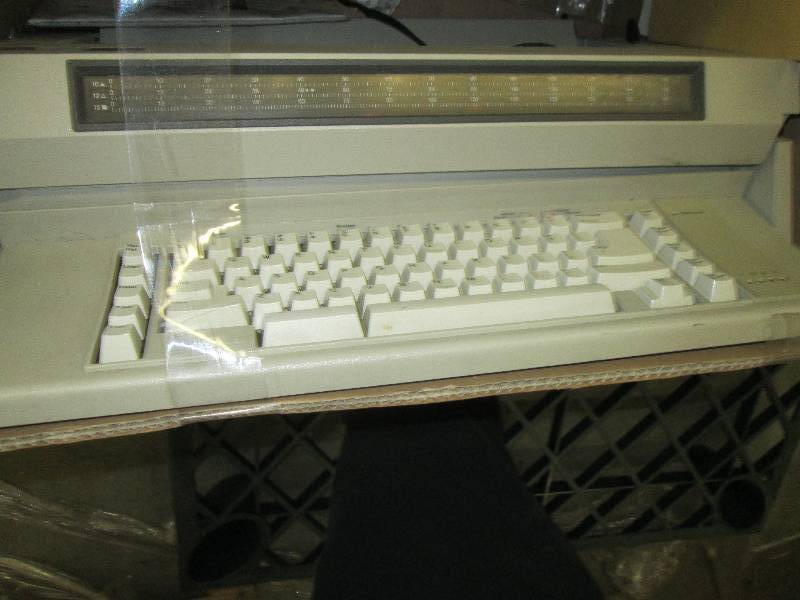 lot 44 image: Lot of 2 Electric Typewriters, unte...