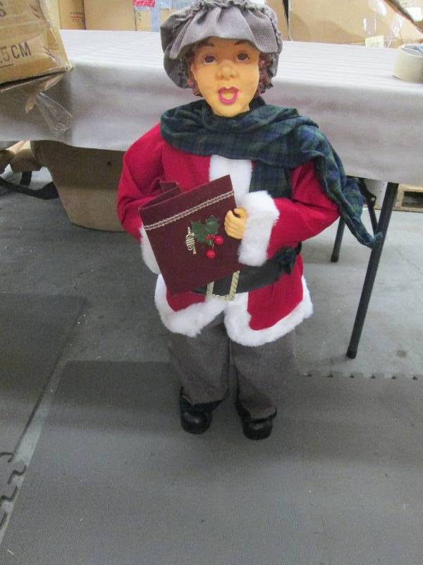 lot 52 image: 36 inch Caroler...