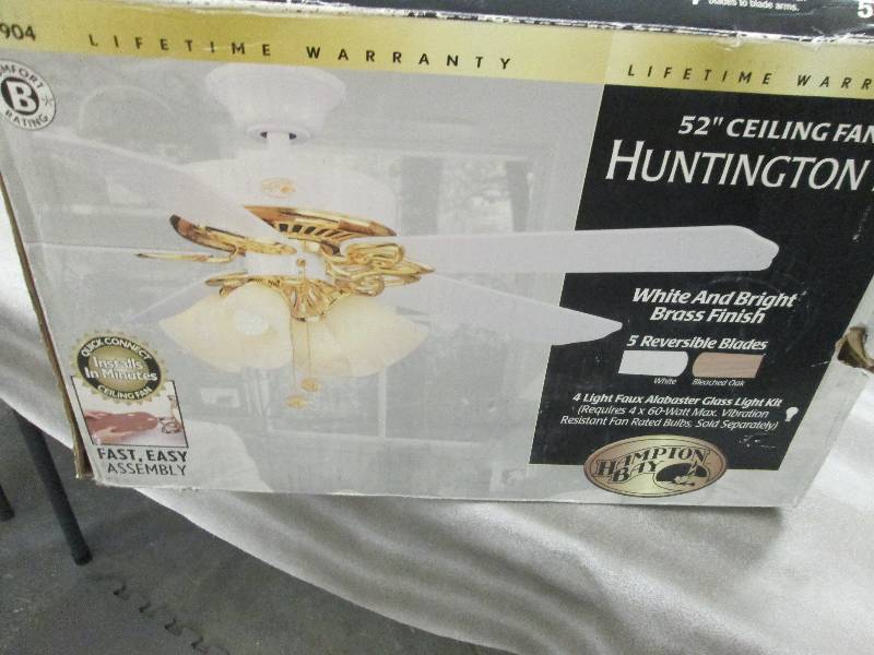lot 267 image: Huntington III 52 inch Ceiling Fan...