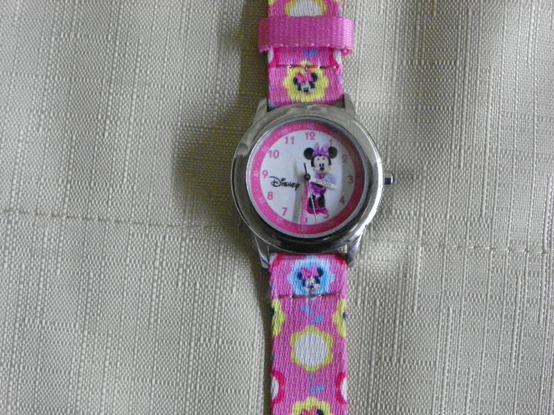 Disney Minnie Mouse Kids Pink Watch, MSRP $49.99