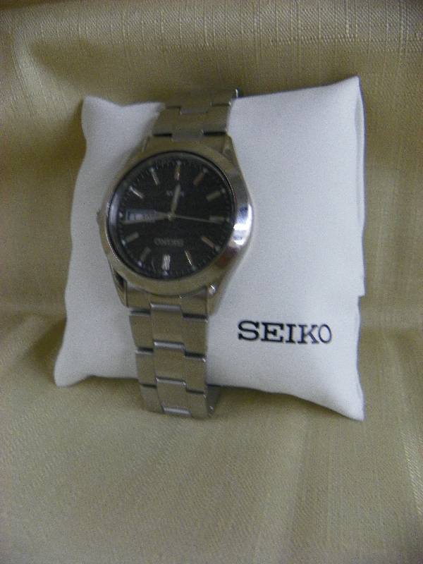 Seiko Mens Watch Solar Quartz Watch, MSRP $175.00