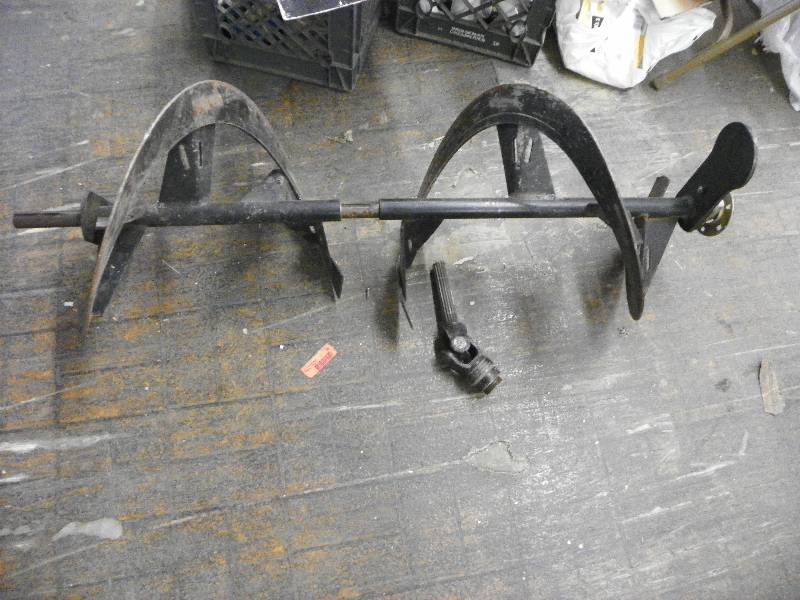 lot 171 image: SNOW PLOW AUGERBLADES