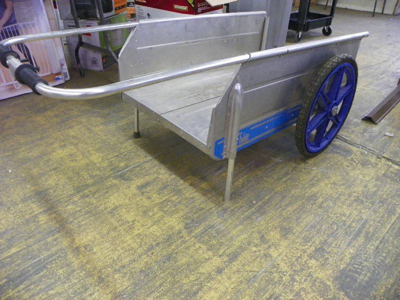 lot 174 image: FOLDIT, FOLDING GARDEN CART