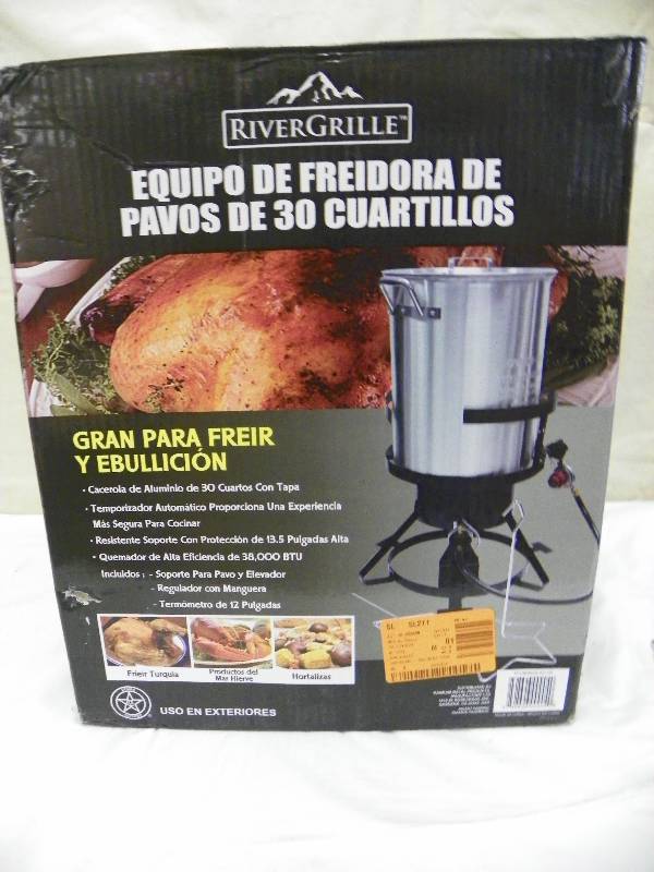lot 200 image: RIVER GRILLE 30 QUART TURKEY FRYER SET, MSRP $54.00
