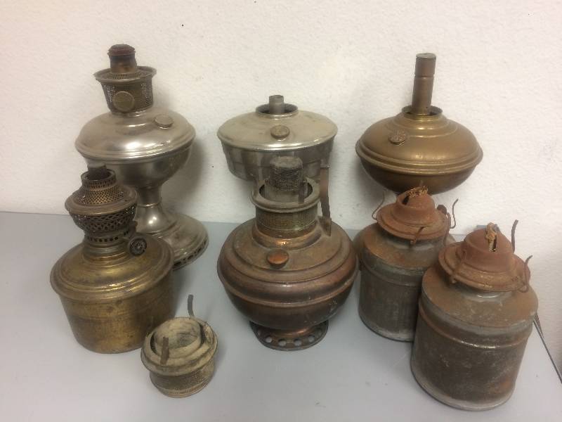 lot 12 image: Assorted Antique Hurricane Lamp Bases