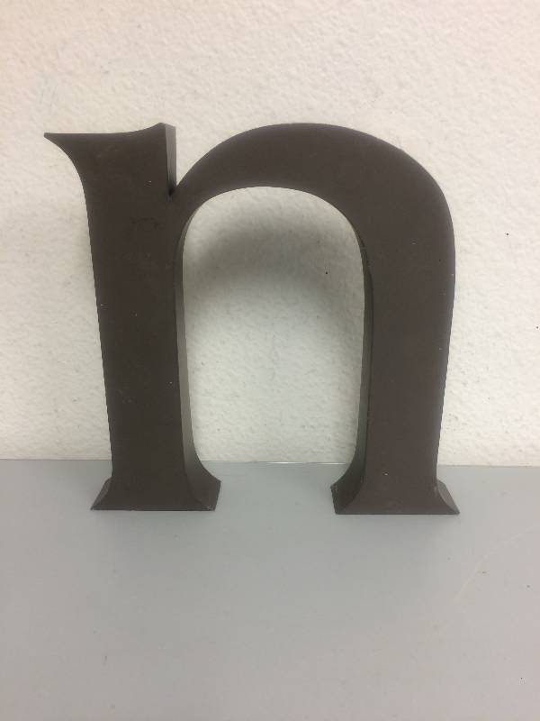lot 17 image: Lighted Graphite Letter N