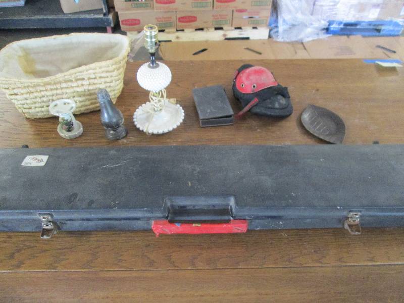 lot 14 image: Gun Case, Vintage Lamp etc...