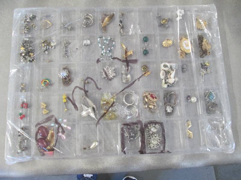 lot 19 image: Flat of Assorted Jewelry...