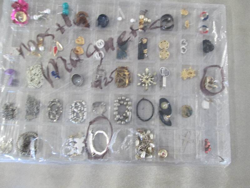 lot 20 image: Flat of Assorted Jewelry- mostly ma...