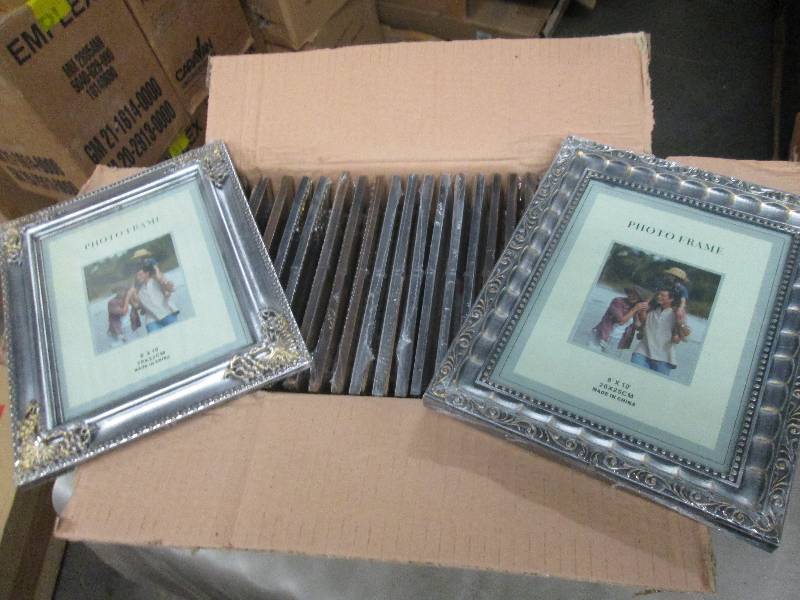 lot 168 image: Case of 24  8x10 Assorted Plastic ...