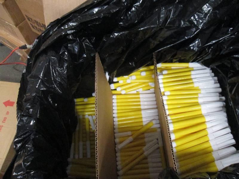 lot 171 image: Large Lot of Yellow Highlighters...