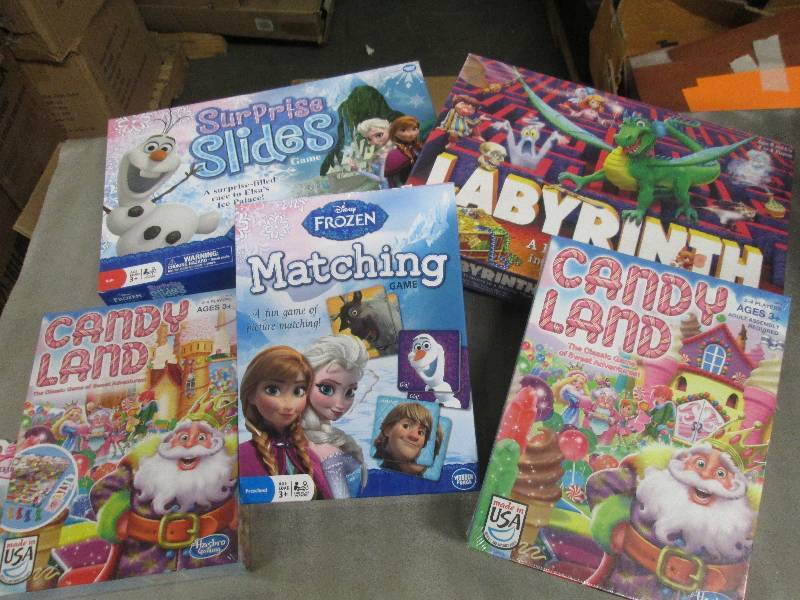 lot 173 image: Lot of 5 Games...