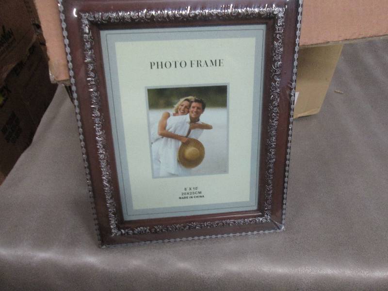 lot 193 image: Case of 24 Assorted Colored 8x10 Ph...