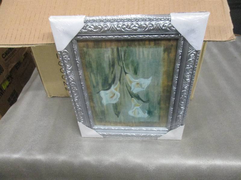 lot 194 image: Case of 24 Assorted Colored 8x10 Ph...