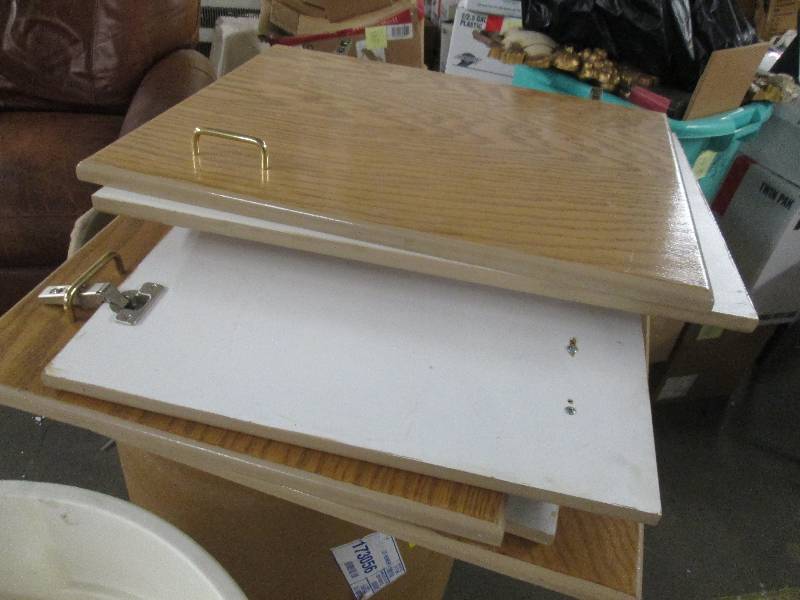 lot 206 image: 6 Cupboard Doors with Frame...