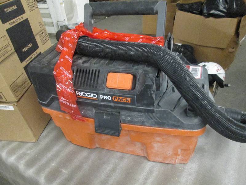 lot 326 image: Ridgid 4.5 gal. 5.0-Peak HP Pro Pac...
