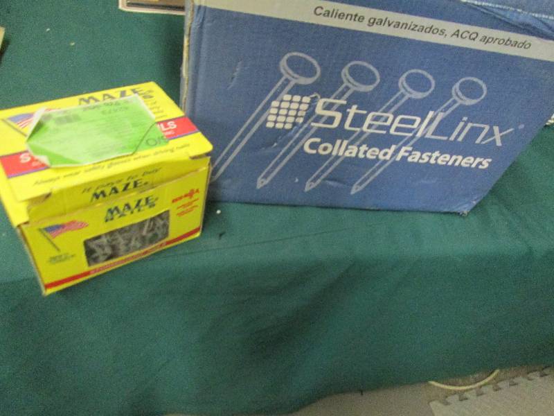 lot 341 image: Box of Storm Guard Nails, Steel Lin...