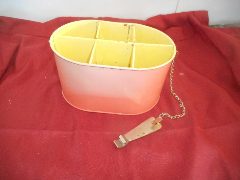 VINTAGE BEER HOLDER