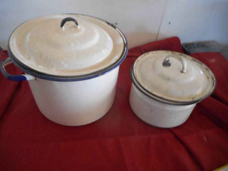 2 ENAMEL POTS