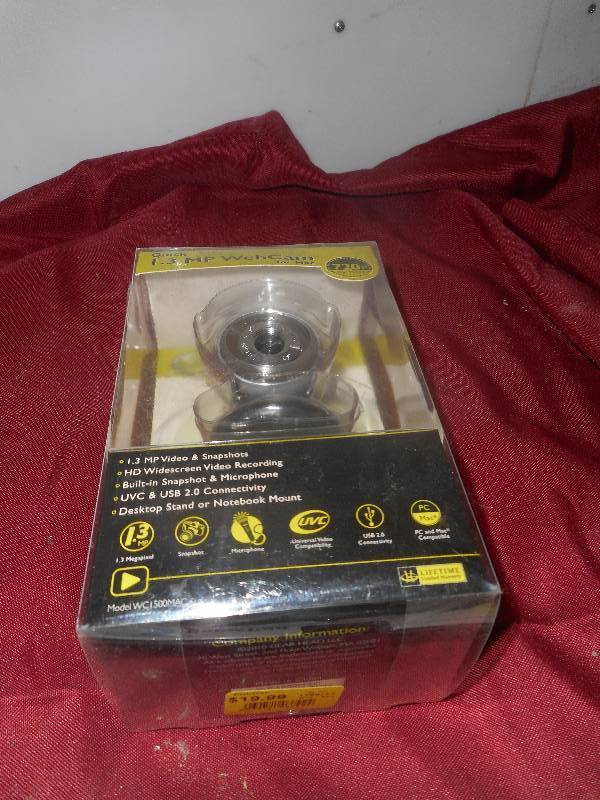 GAME PAD AND WEB CAM
