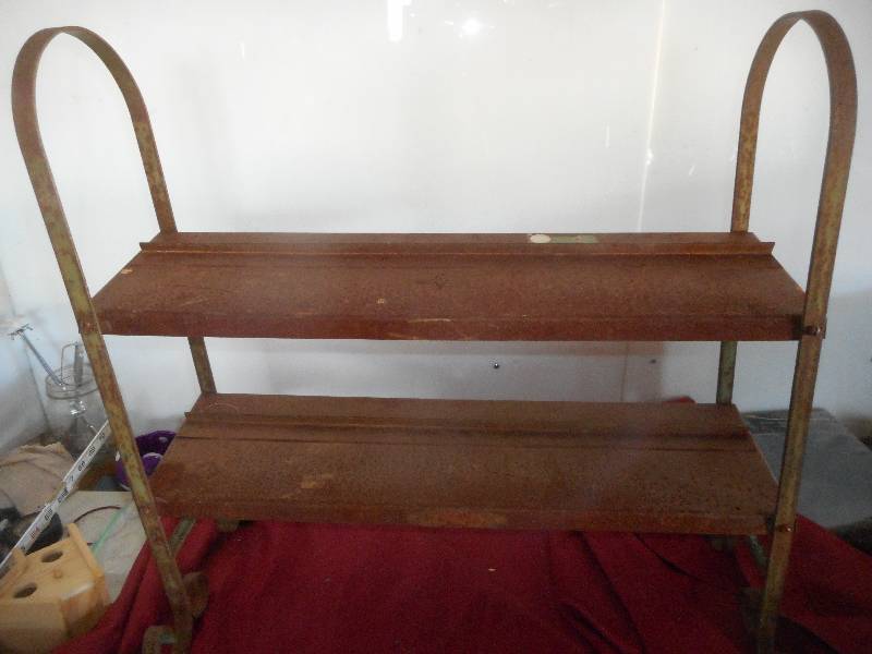 VINTAGE METAL SHELF