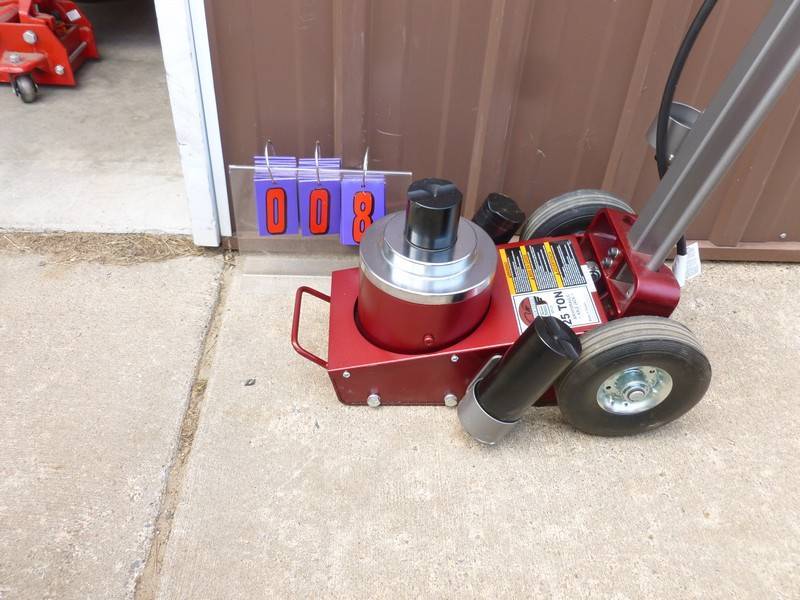 SnS Auctions # 266 Summer Go Karts & Equipment