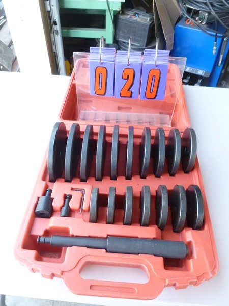 SnS Auctions # 266 Summer Go Karts & Equipment