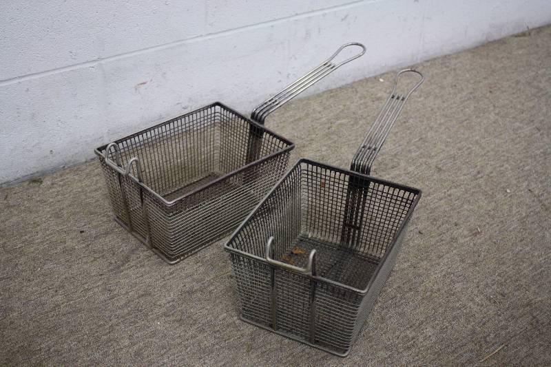 2 Small Fryer Baskets