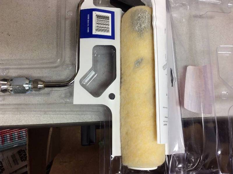 lot 22 image: Graco Pressure Roller Kit-244512 open box never used