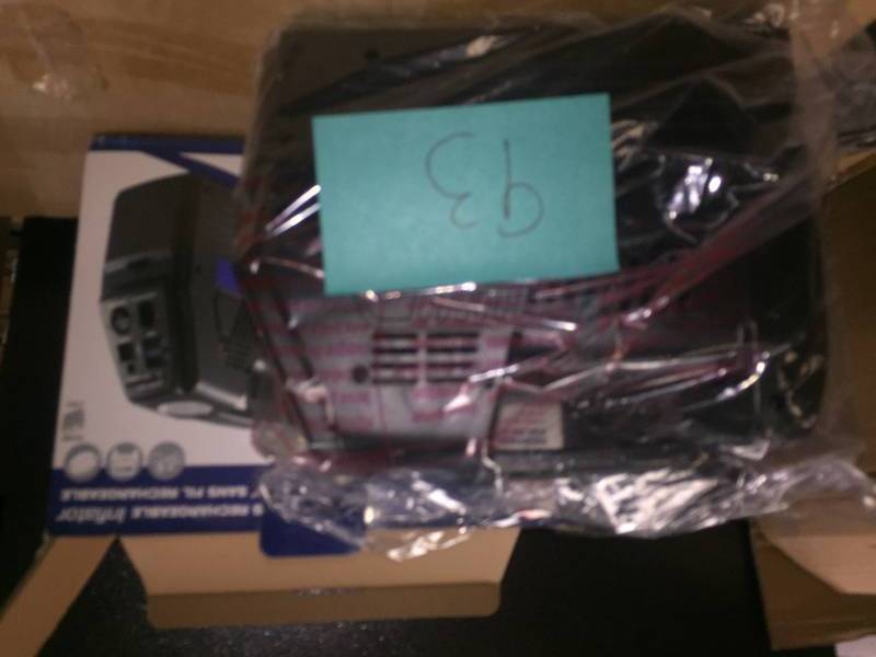 lot 93 image: Campbell Hausfeld CC2300 12V Cordless Rechargeable Inflator and Power Supply open box never used