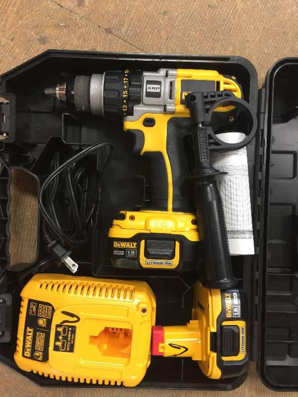lot 114 image: DEWALT 18-Volt Ni-Cad Cordless 12 in. HammerdrillDrillDriver with Vehicle Charger in like new working conditions