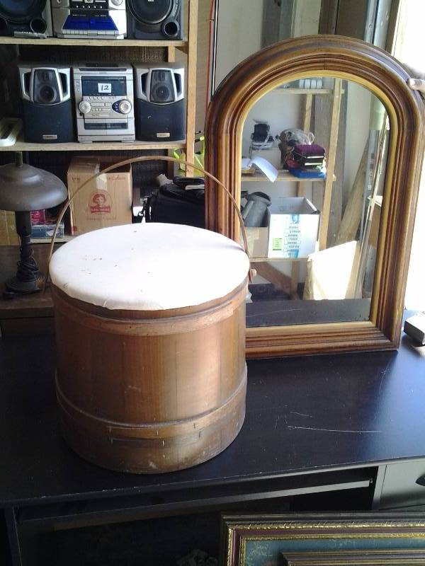 30x20 Mirror, 15 Inch Wood Pail With Lid Storage Ottoman