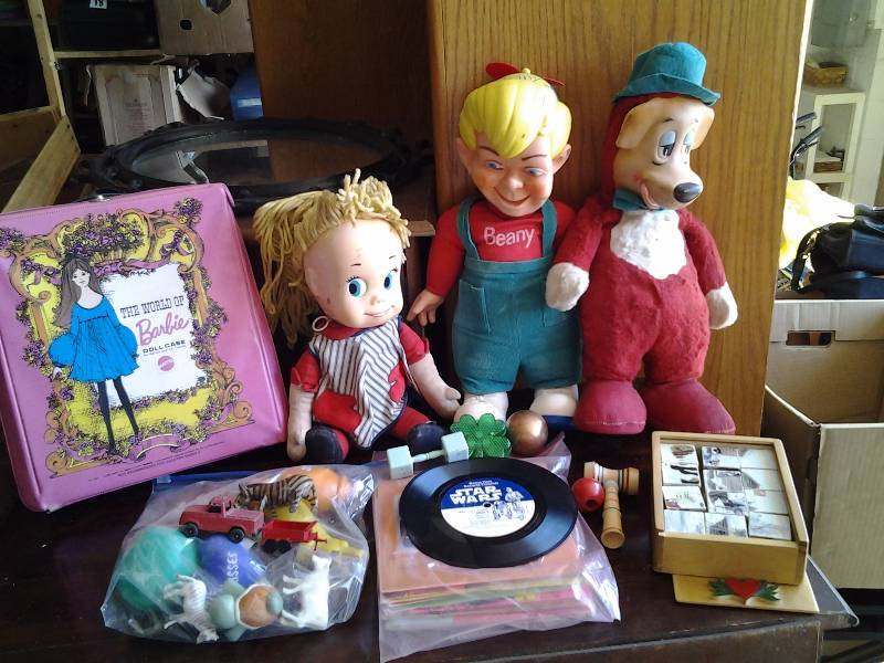 Lot Of Vintage Toys Barbie Case, Talking Dolls, Puzzle, More