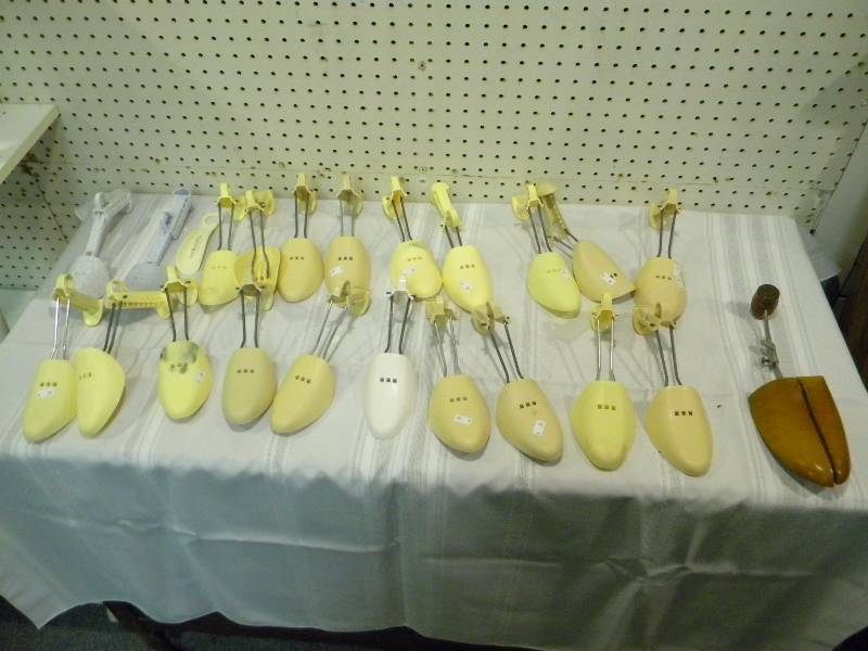 Shoe Stretchers