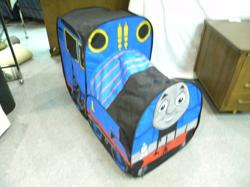 Thomas the Train Fold Up Train Play House