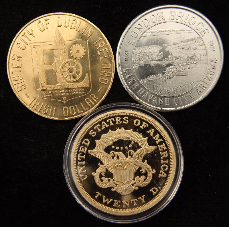 GROUP OF 3 TOKENS LONDON BRIDGE, IRISH DOLLAR (NON-GOLD), AND COPY(NON-GOLD)