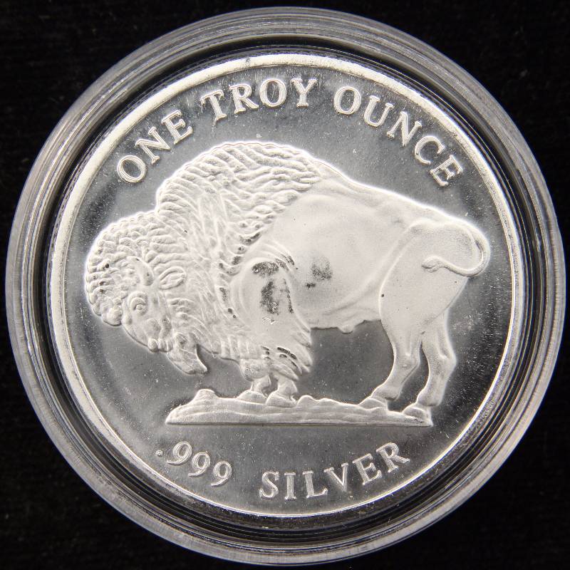 1 TROY OZ. .999 FINE SILVER INDIAN BUFFALO IN AIRTITE HOLDER