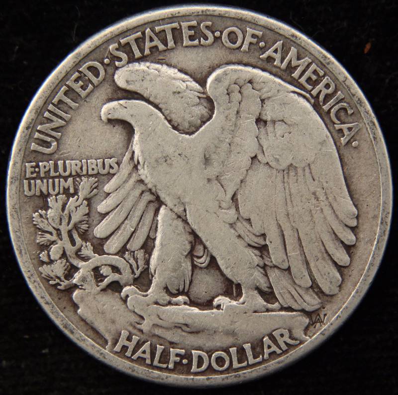 1942 WALKING LIBERTY SILVER HALF DOLLAR VF