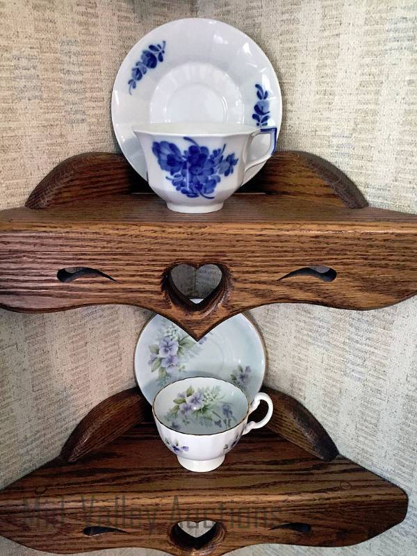 lot 41 image: Corner shelving with tea cups & saucers