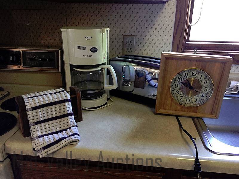 lot 337 image: Small Kitchen Appliances, etc.