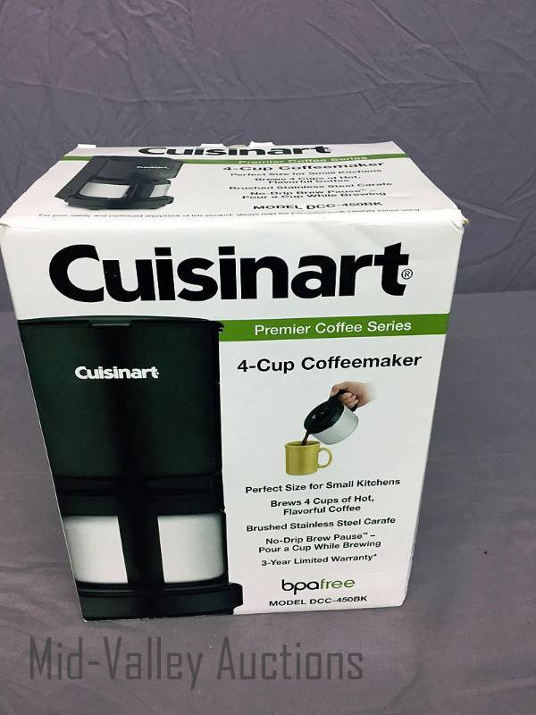 lot 15 image: Cuisinart 4-cup coffeemaker