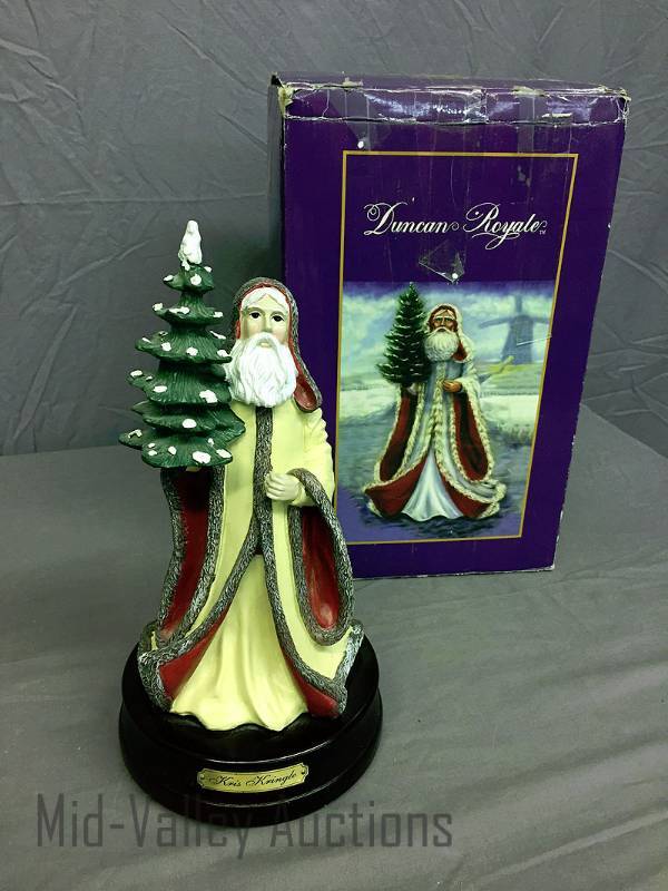 lot 33 image: Duncan Royale Kris Kringle music box