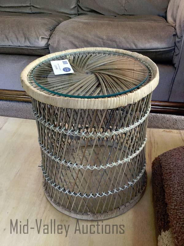 lot 44 image: Wicker end table wglass top