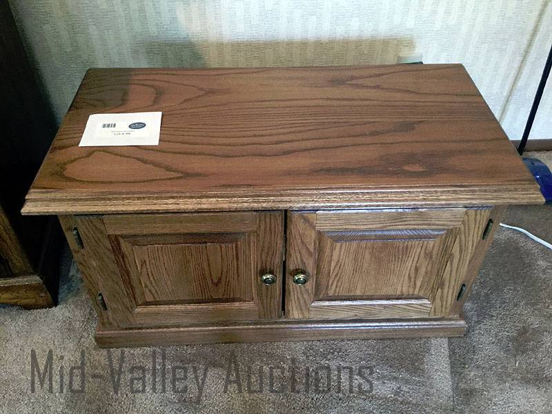 lot 48 image: Wall cabinet with drawer