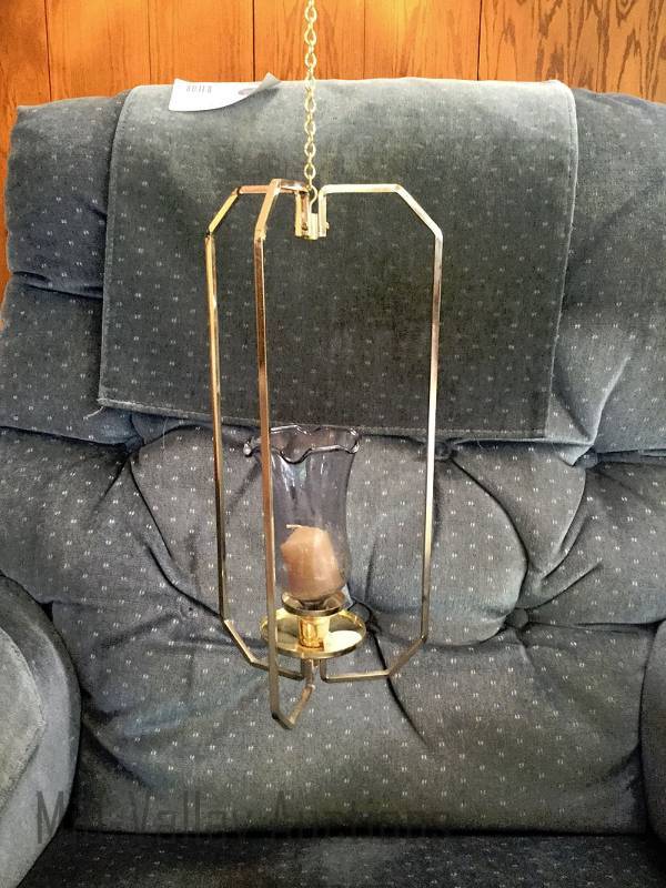 lot 49 image: Hanging candle holder
