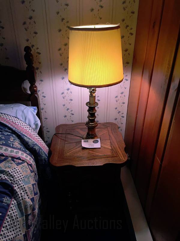 lot 86 image: End table and lamp